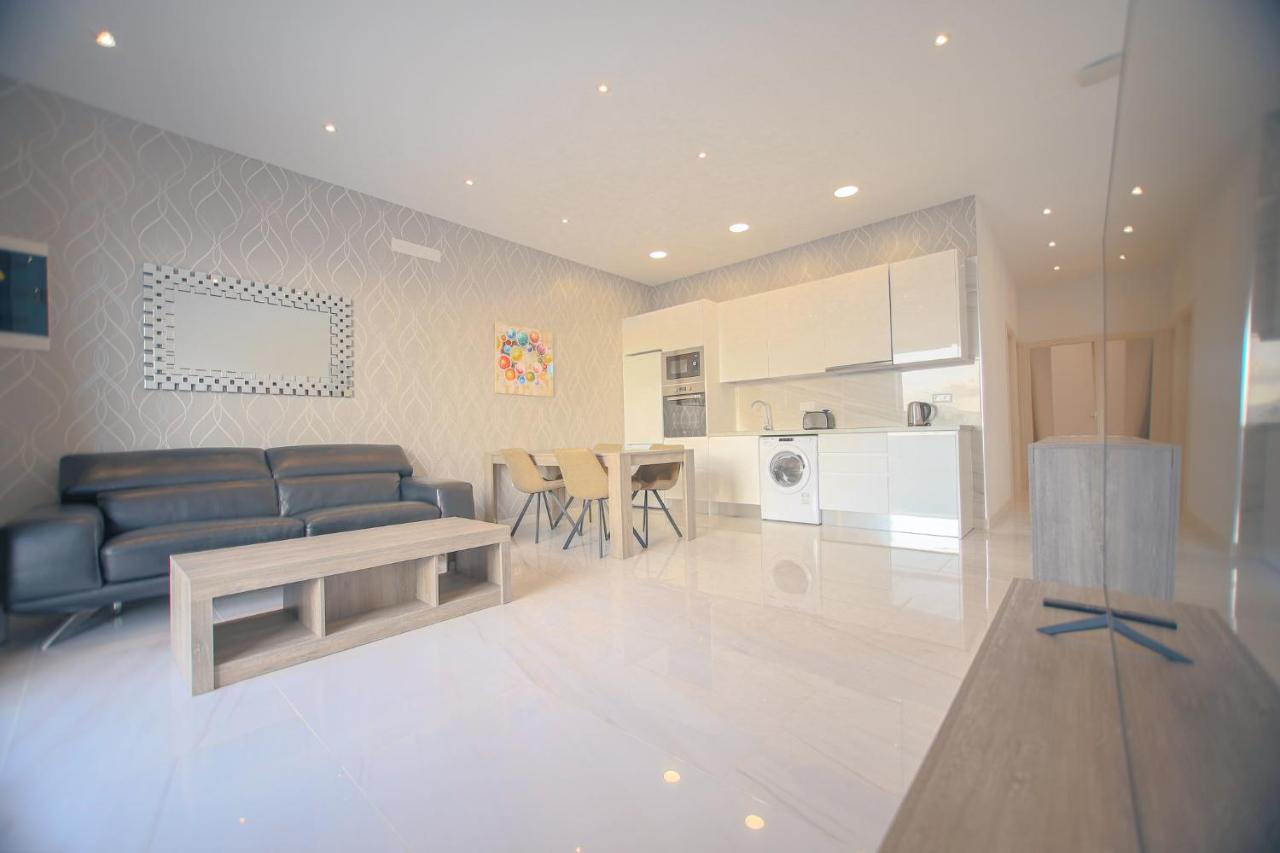 Atlantico Plaza 3A - 2 Beds - 2 Baths Apartment Puerto del Carmen  Bagian luar foto